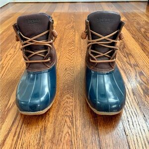 Sperry Navy and Chocolate Duck Boots